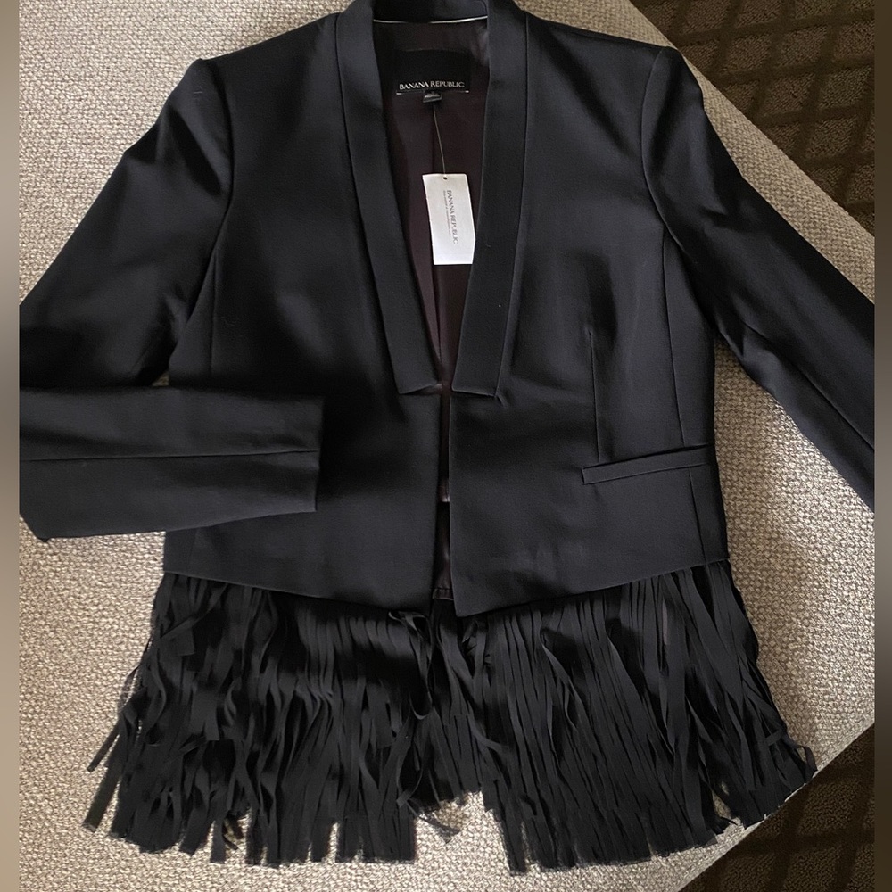 Banana Republic Blazer Jacket with Fringe Bottom NWT  size 2. Jet Black - Picture 7 of 11